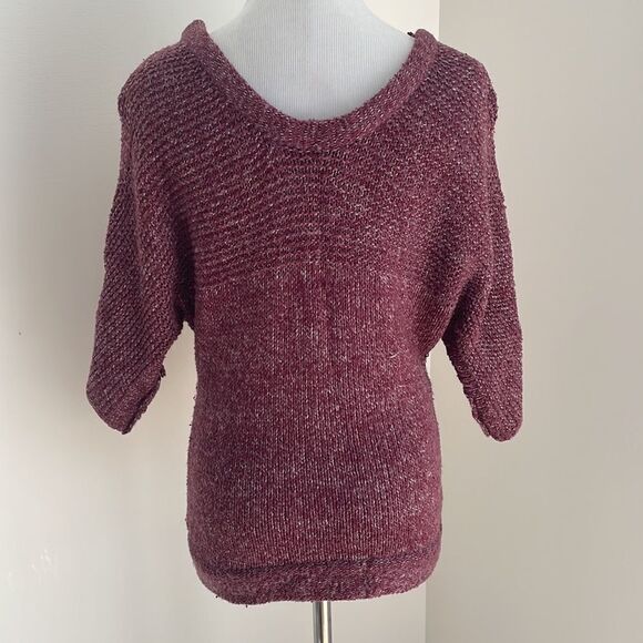 Maroon/white scoop front & back collar 3/4 sleeve by American rag size small - Picture 7 of 7